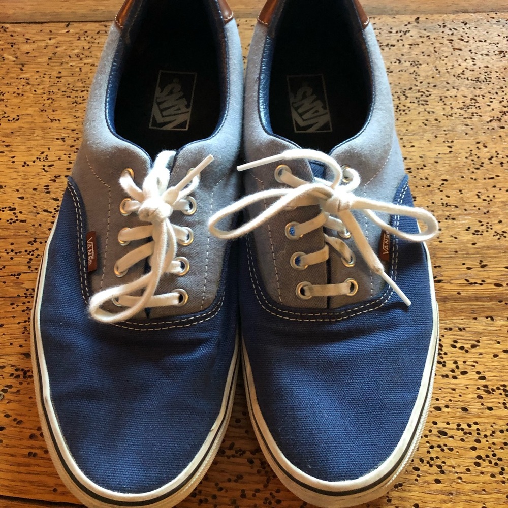 Vans Sneakers